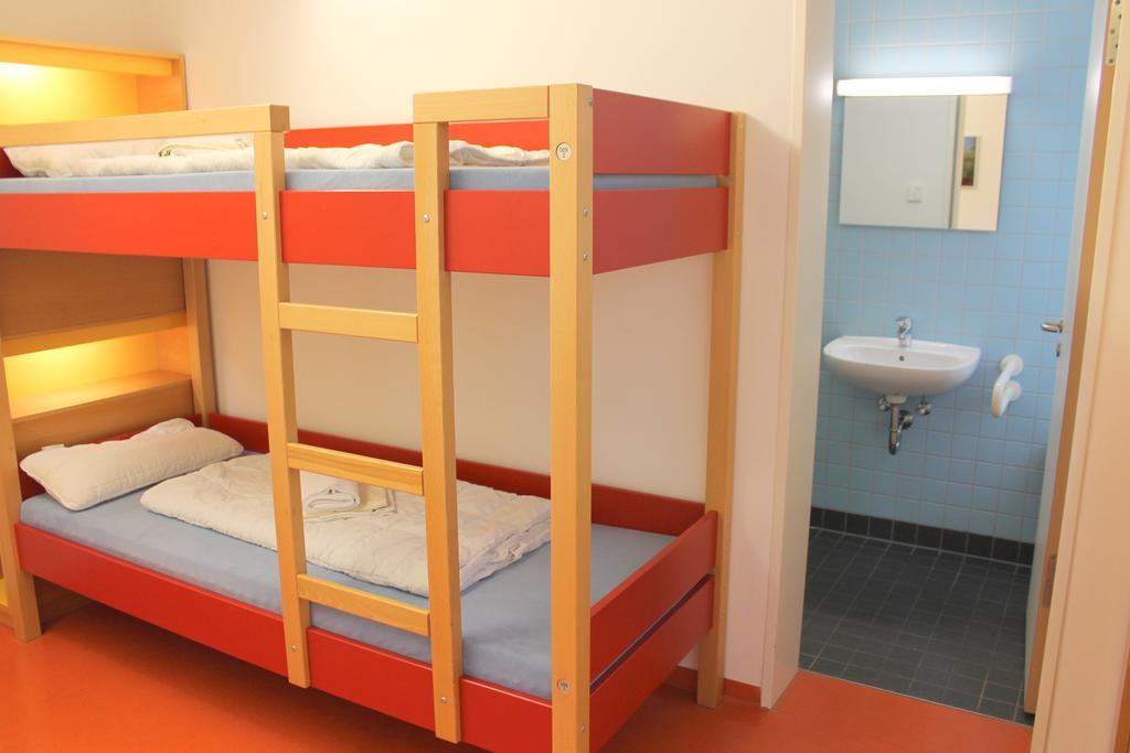 Hi Park Youth Hostel *